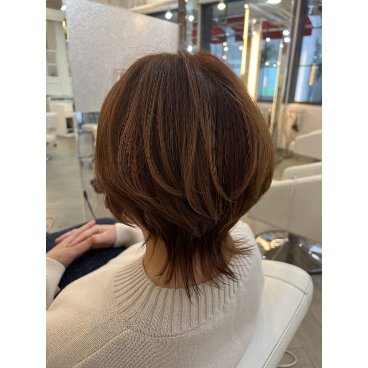 おしゃれウルフカット Gramercy Alex グラマシー アレックス のヘアスタイル 美容院 美容室を予約するなら楽天ビューティ