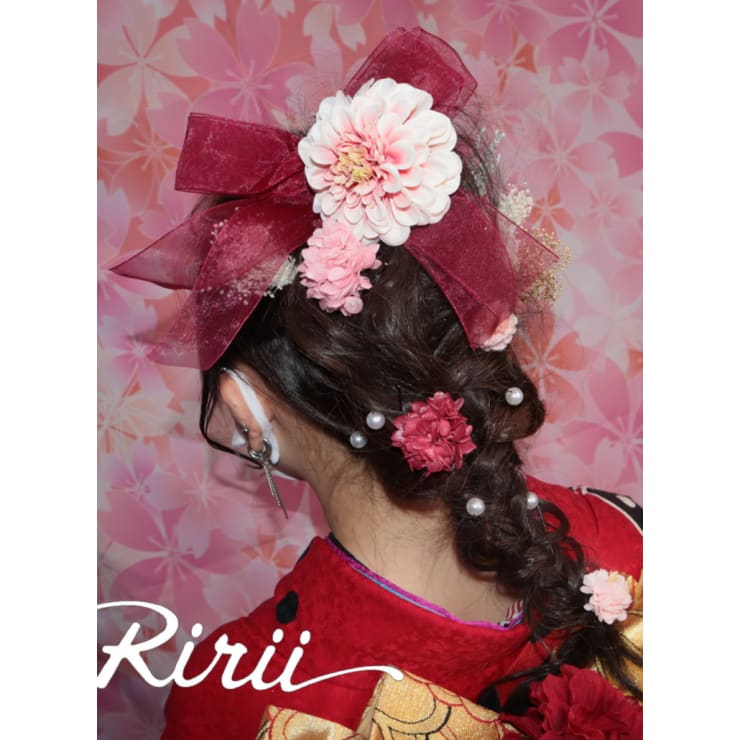 成人式ディズニーのお着物編みおろしヘアスタイル リリー美容室 リリービヨウシツ のヘアスタイル 美容院 美容室を予約するなら楽天ビューティ