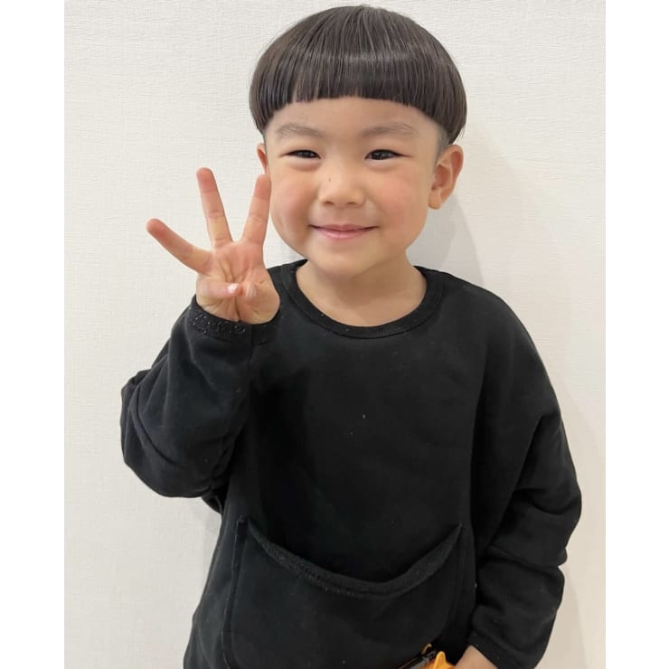 ナチュラルコボちゃんカット ファミリーヘアサロン Peace ファミリーヘアサロン ピース のヘアスタイル メンズ美容院 美容室を予約するなら楽天ビューティ