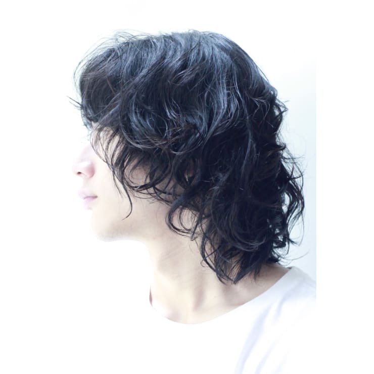 メンズマッシュウルフパーマ Akka Akka アッカ のヘアスタイル 美容院 美容室を予約するなら楽天ビューティ
