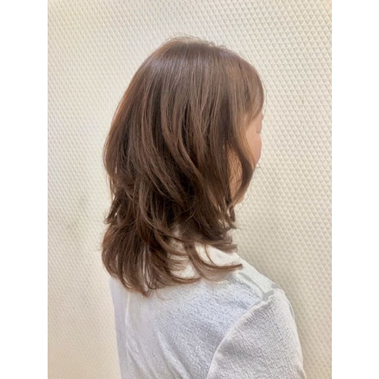 30代40代50代 デジタルパーマ ウルフレイヤーカット Qualis 上福岡店 クオリスカミフクオカテン のヘアスタイル 美容院 美容室を予約するなら楽天ビューティ