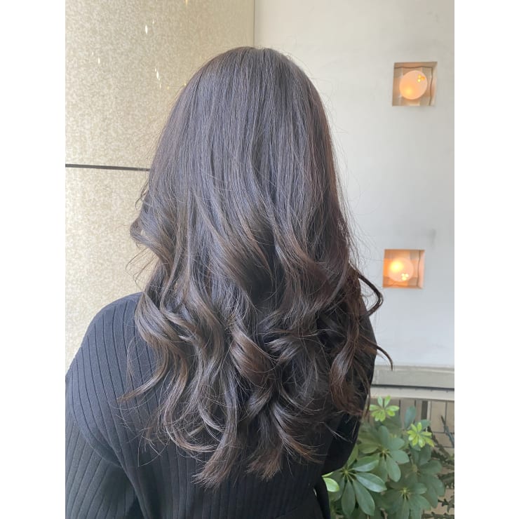 ロングウェーブヘア 艶ブルージュ Casii 酸性ストレート 髪質改善 カシー のヘアスタイル 美容院 美容室を予約するなら楽天ビューティ