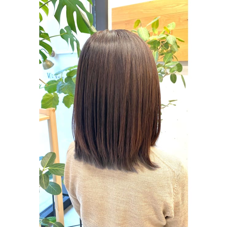 大人ボブ インナーカラー 30代 ４０代 ５０代 Visco Kobe ヴィスコ コウベ のヘアスタイル 美容院 美容室を予約するなら楽天ビューティ