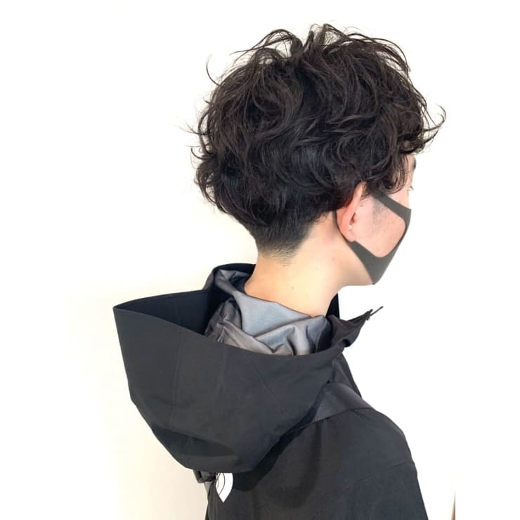 メンズパーマ メンズカット ふんわりパーマ Ungu Gallery アングゥギャラリー のヘアスタイル 美容院 美容室を予約するなら楽天ビューティ
