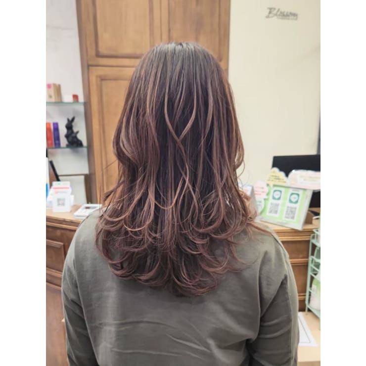 20代30代40代大人可愛いデジタルパーマナチュラルくせ毛風