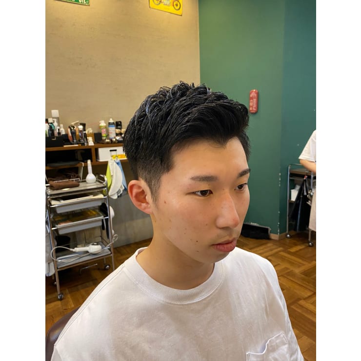 黒髪爽やかベリーショートスタイル 新長田メンズ専門ヘアサロン インフィニィト シンナガタメンズセンモンヘアサロンインフィニィト のヘアスタイル 美容院 美容室を予約するなら楽天ビューティ