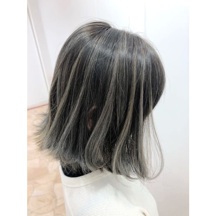 3Dハイライトカラー☆グレーシルバー | N＋(エヌプラス)のヘアスタイル