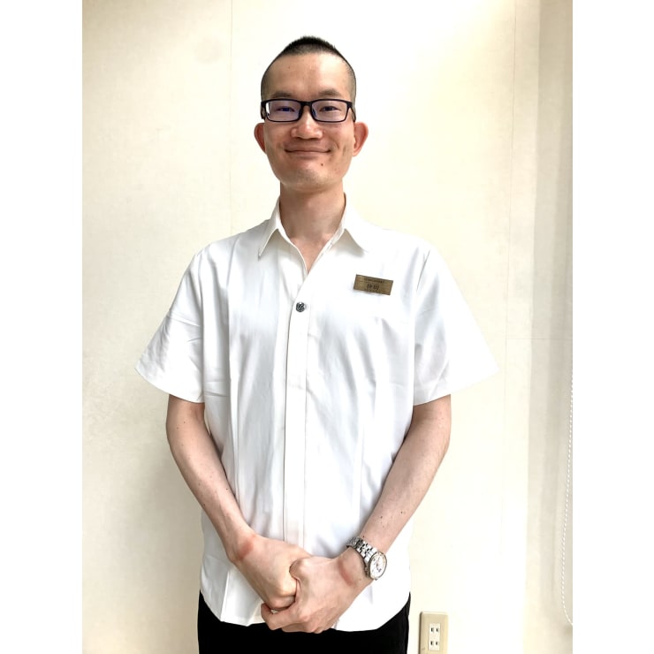 砂田 洋佑 クイーンズウェイ 立川 クイーンズウェイタチカワ のスタッフ リラク マッサージサロンを予約するなら楽天ビューティ