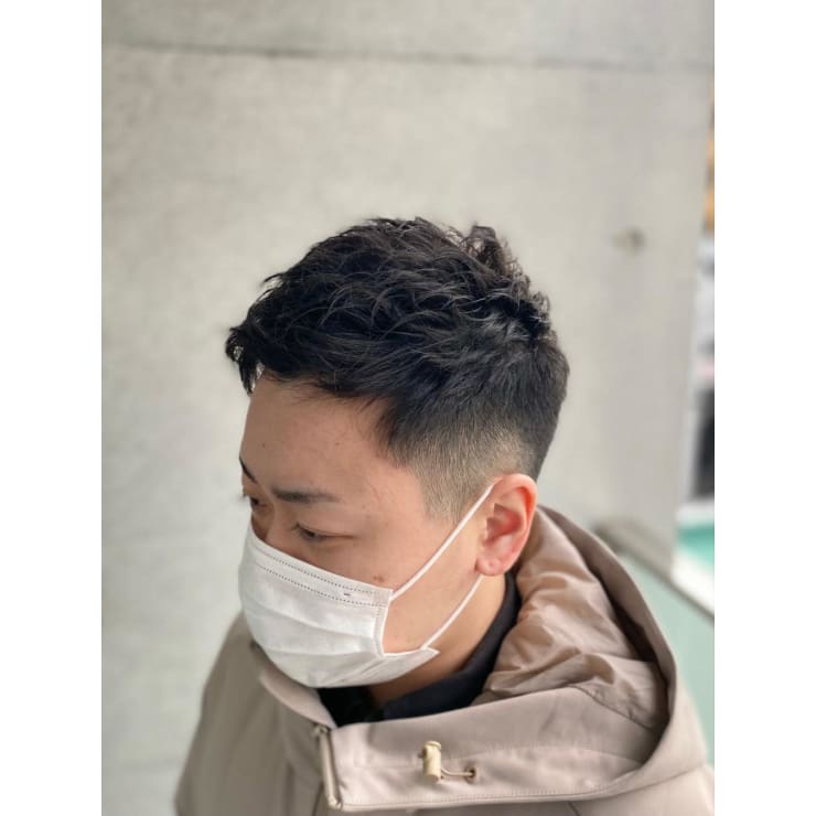 メンズショート ピンパーマ West Side Cut Club ウエストサイドカットクラブ のヘアスタイル 美容院 美容室を予約するなら楽天ビューティ