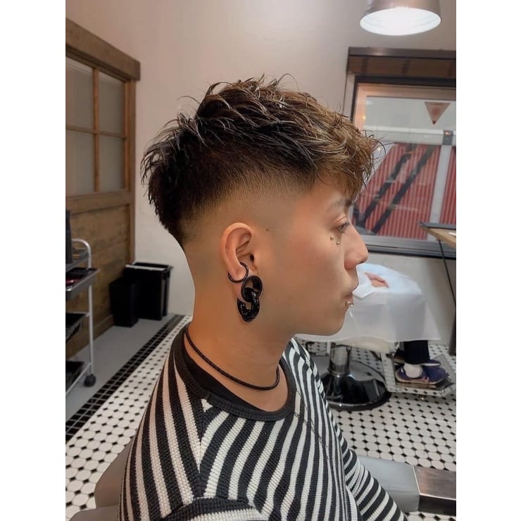 ソフトモヒカン スキンフェード メンズ | THIS IS BARBER 2nd