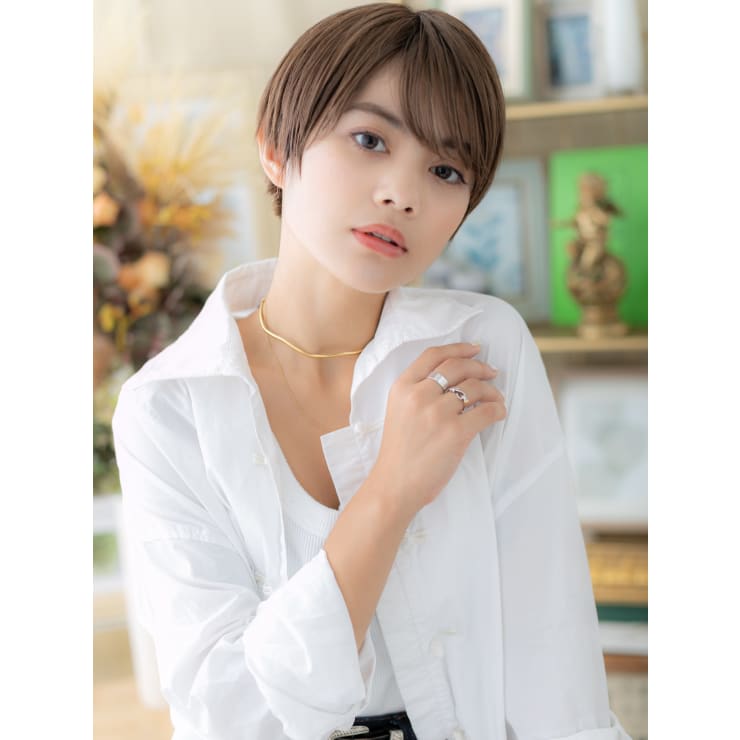 アシンメトリーナチュラルマッシュショート 外国人風カラー | COVER