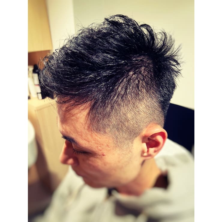 ソフトモヒカン 理容室 東銀座 銀座 理容 メンズカット シェアサロン Liberty Share Barber 銀座 リバティ シェア バーバー のヘアスタイル 美容院 美容室を予約するなら楽天ビューティ