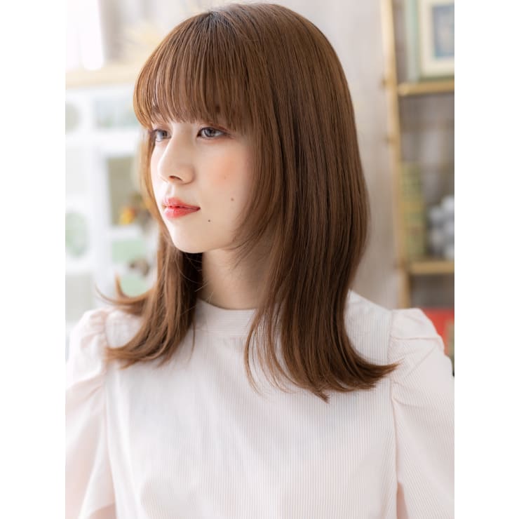 外ハネレイヤーミディアム韓国風暖色系カラー うるツヤ | COVER HAIR