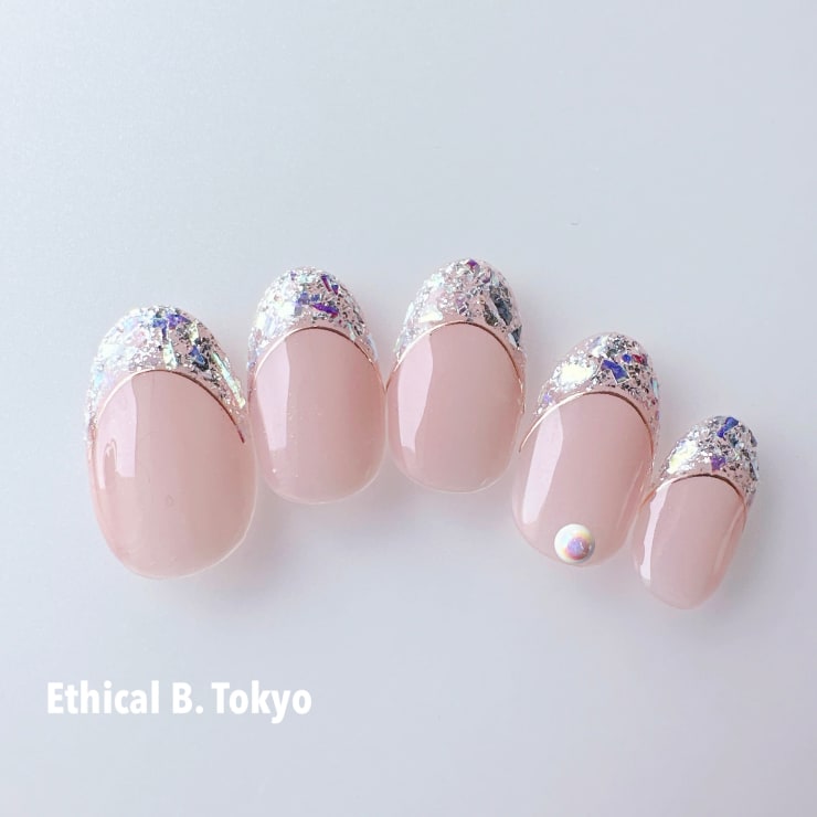 ガラスフレンチネイル | Ethical B. Tokyo(エシカルビートーキョー)の