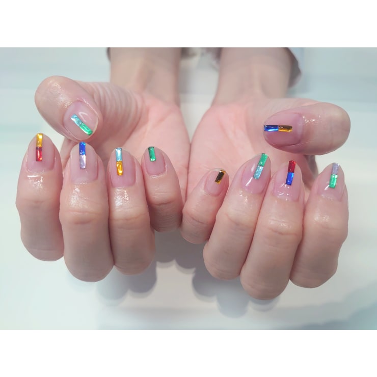 ジェル〉カラフルストーンネイル❤️💛💚💙 | MENARD CHAMPS BILEC