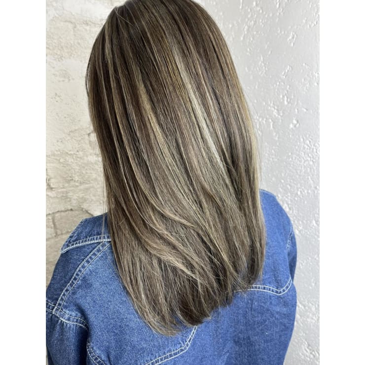 白髪ぼかしハイライトイルミナカラー | agir hair 赤羽