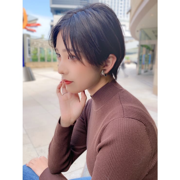 ハンサムショート/レイヤー/艶感/20代/30代/40代 | La Bless なんば