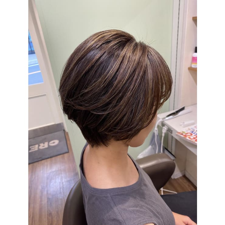 白髪ぼかしハイライト/脱白髪染め/横浜 | CREA能見台(クレア