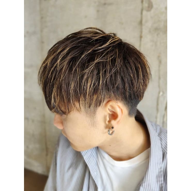 ハイライト 束感 マッシュショート メンズ 短髪 爽やか | MEN'S