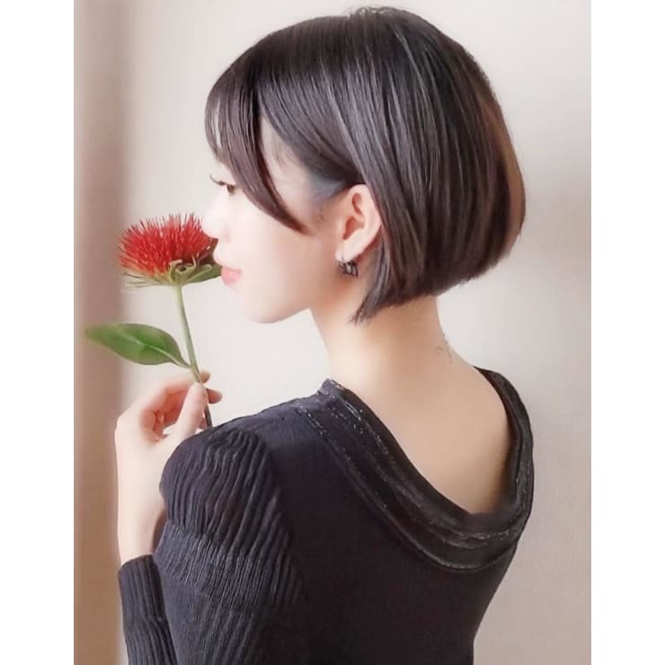 重め切りっぱなしツヤ感ボブ | Miss Grandee VILLAS(ミス グランディー