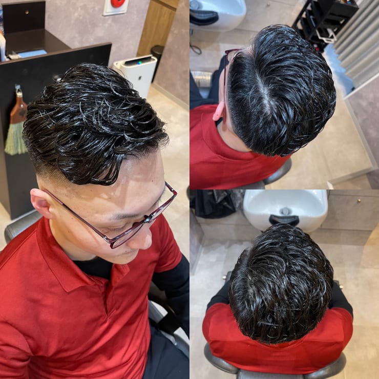アイロン パーマ 理容師、美容師× ２本 クロップ💡 アイロンパーマでご予約くださいませ🫡 #理容師求人