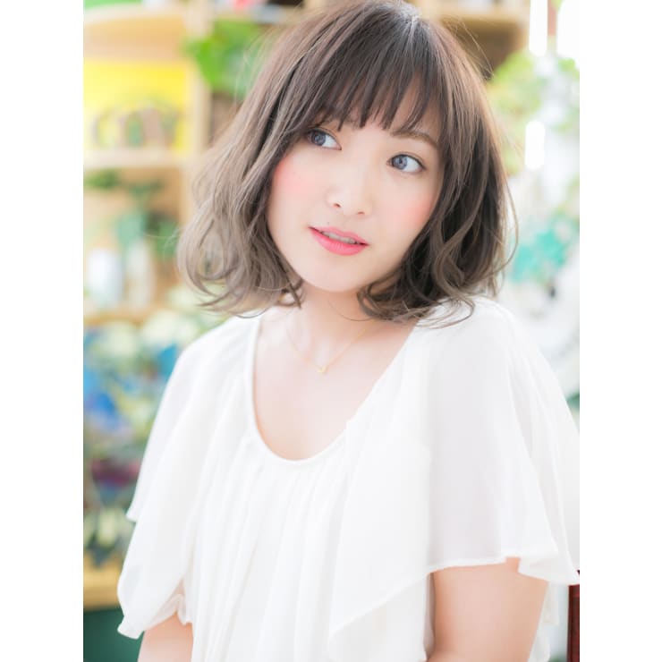 大人可愛いバレイヤージュくせ毛風ウルフボブフレンチカジュアル