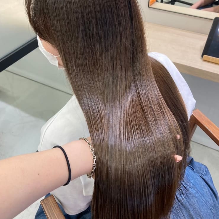 自慢のヘアケアメニュー】カット＋フローディア4StepTR￥3700《TOKIO