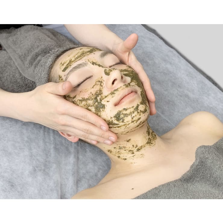 大人気！ハーブピーリングでつるつるたまご肌に♪ | 【痩身小顔専門