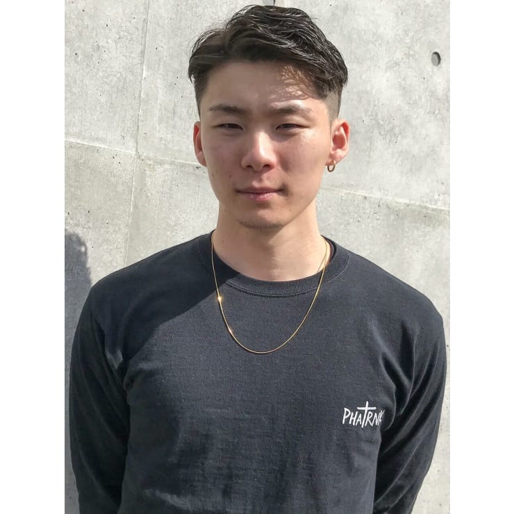 七三分けワイルドツーブロックビジカジフェード | un le pont 梅田