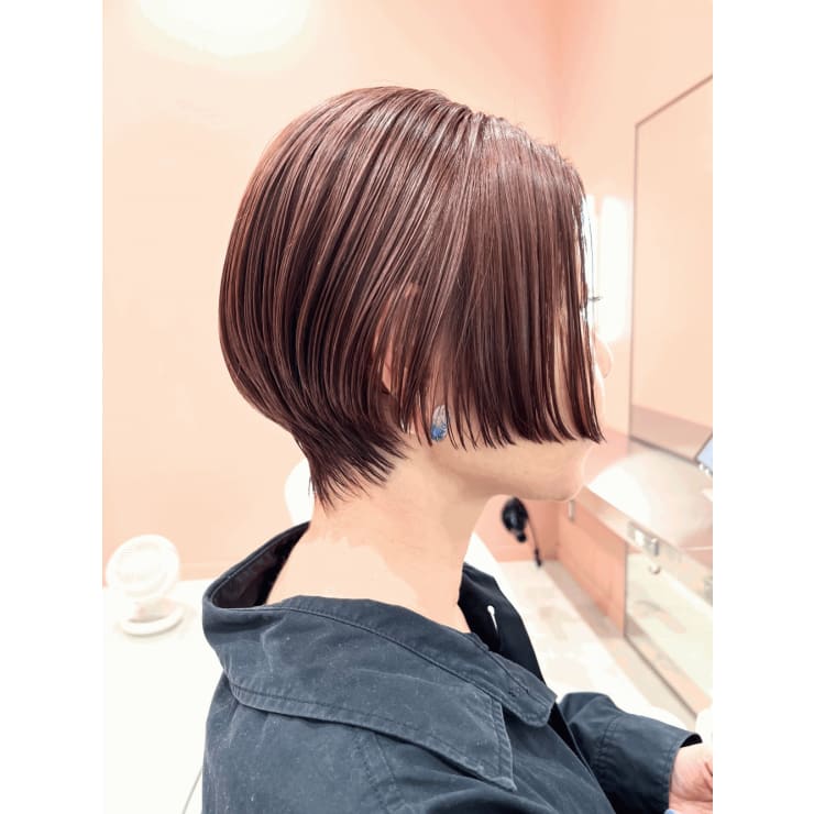 ショートボブ/白髪ぼかし/ピンクベージュ | KENJE横浜-Smart Salon