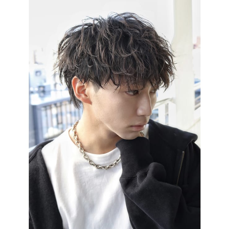 ツイストスパイラル マッシュ ツイスパ 黒髪 ツーブロック