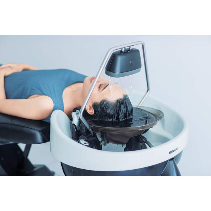 癒しとケアを叶える“頭浸浴”体験 | ヘアコンシェルジュ Fuchibe(ヘア