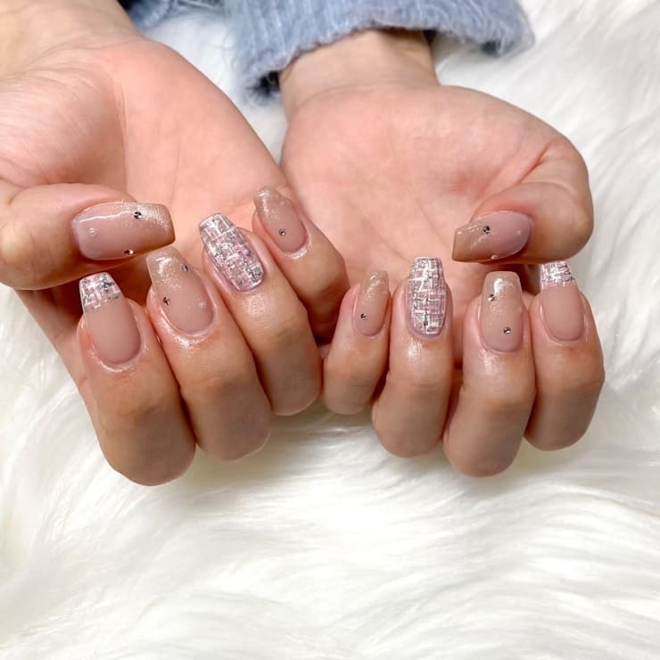 ストーンチェックオフィスネイル | ネイルサロン Zina nail 流山