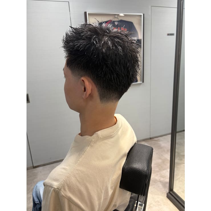 バーバーテーパーフェードスパイキーショート/渋谷 | INTRO . by Fi-Ne