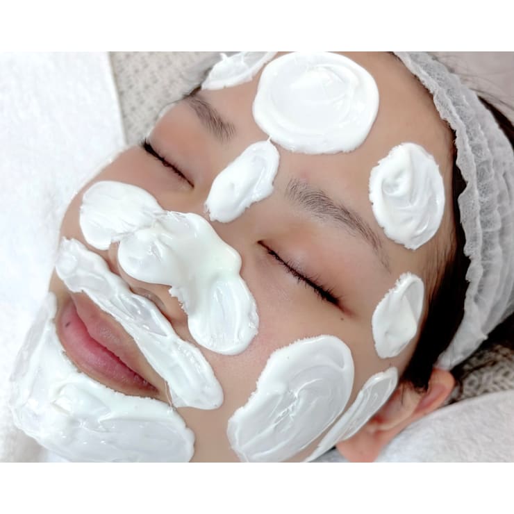 アイサロンだからこそ叶う、目元×素肌のトータルビューティー♪ | est