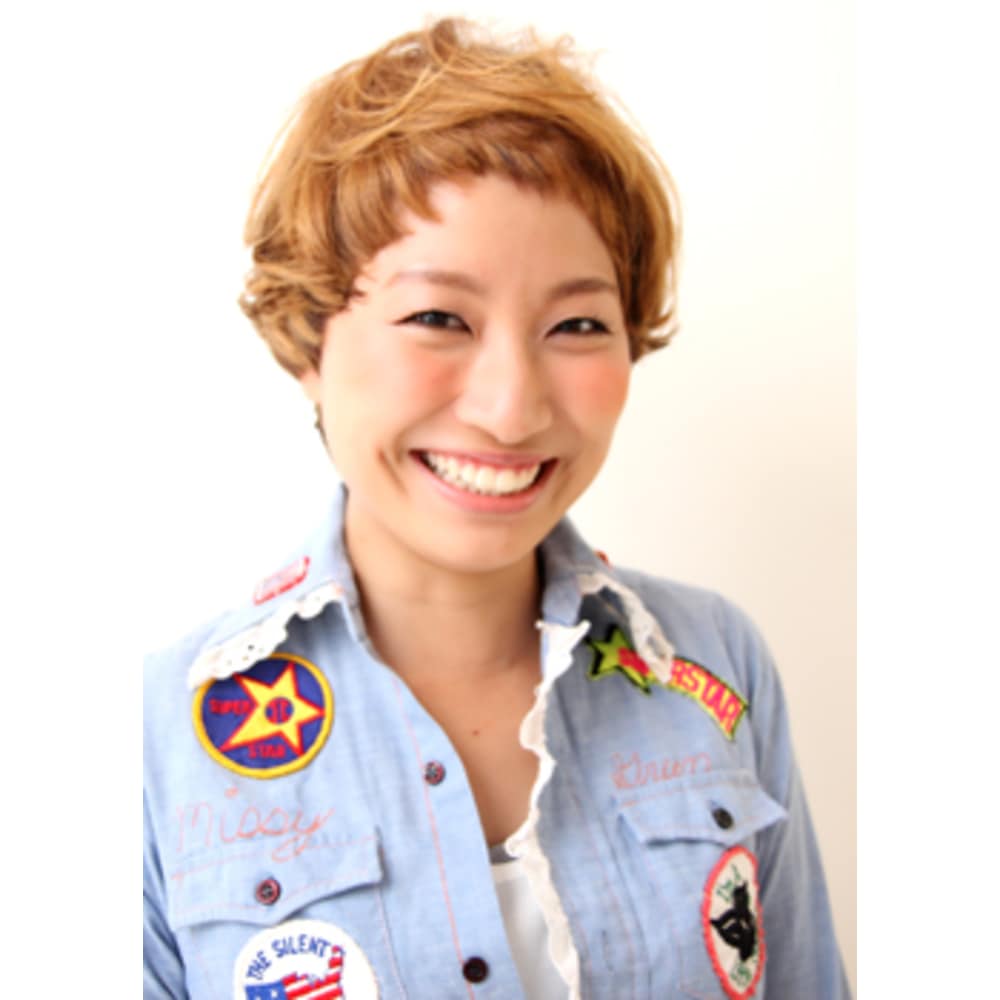 マスキュリンショートボブ Circus By Beautrium 青山 サーカスバイビュートリアム アオヤマ のヘアスタイル 美容院 美容室を予約するなら楽天ビューティ