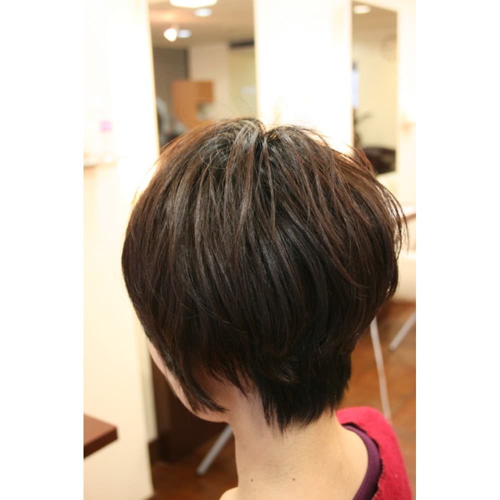 京都 美容室 ロングヘアからバッサリ ショートbobへ Hair Qril ヘア クリル のヘアスタイル 美容院 美容室を予約するなら楽天ビューティ