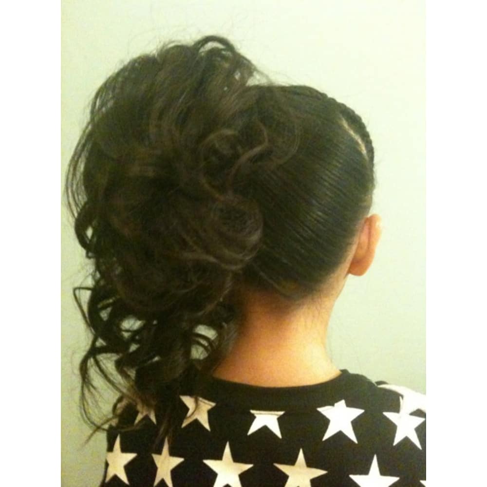 コーンロウ アップスタイル 1st Angel Coco ファーストエンジェルココ のヘアスタイル 美容院 美容室を予約するなら楽天ビューティ