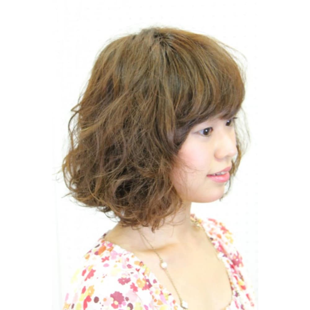 Aラインのレイヤーボブ Brooch ブローチ のヘアスタイル 美容院 美容室を予約するなら楽天ビューティ Aラインのレイヤーボブ Brooch ブローチ のヘアスタイル 美容院 美容室を予約するなら楽天ビューティ