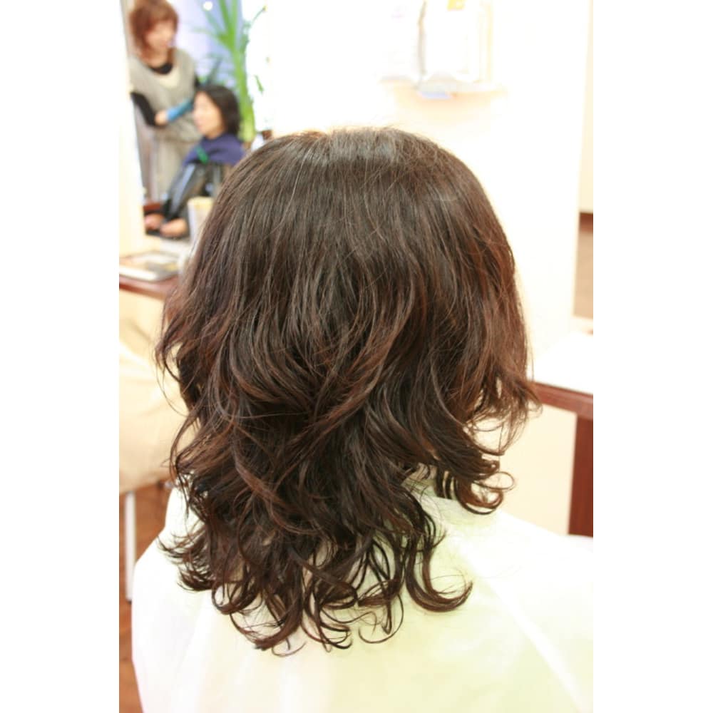京都 美容室 クリープパーマ Hair Qril ヘア クリル のヘアスタイル 美容院 美容室を予約するなら楽天ビューティ