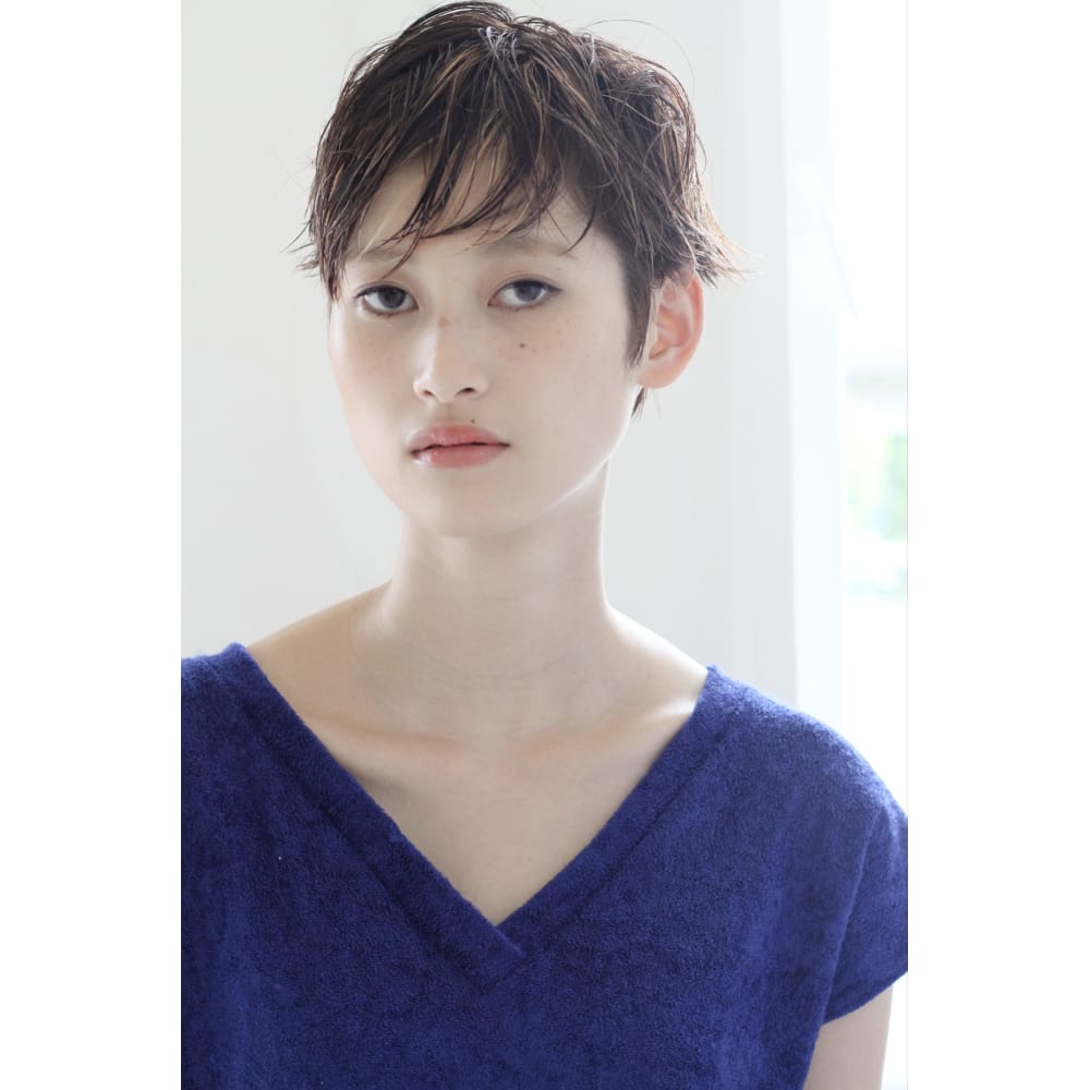 ボーイッシュショート Hair Resort Lagoon ヘアリゾートラグーン のヘアスタイル 美容院 美容室を予約するなら楽天ビューティ