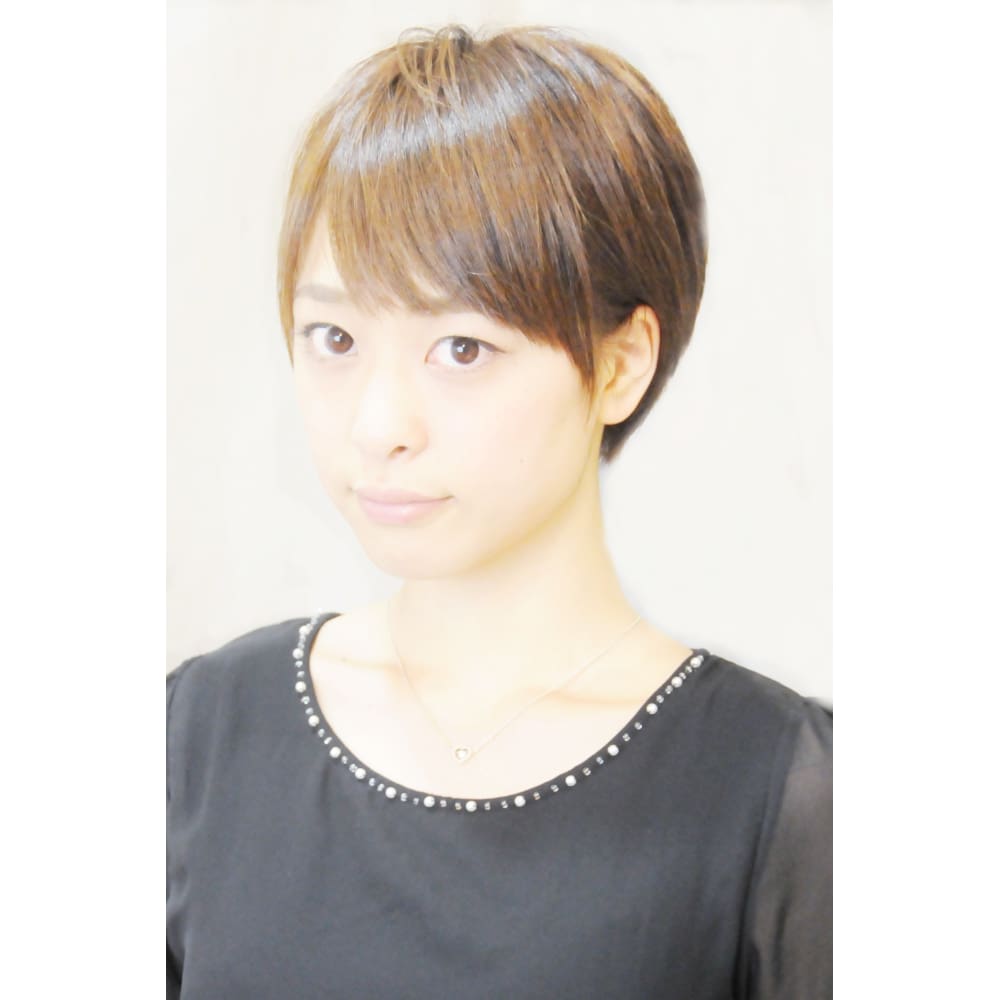 耳かけマニッシュショート Broto ブロット のヘアスタイル 美容 耳かけマニッシュショート Broto ブロット のヘアスタイル 美容