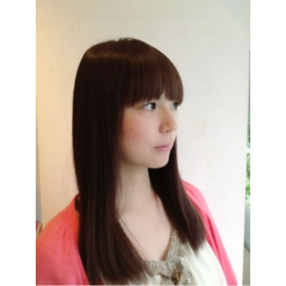 平子理沙さん風サラサラストレート ラメール ラメール のヘア