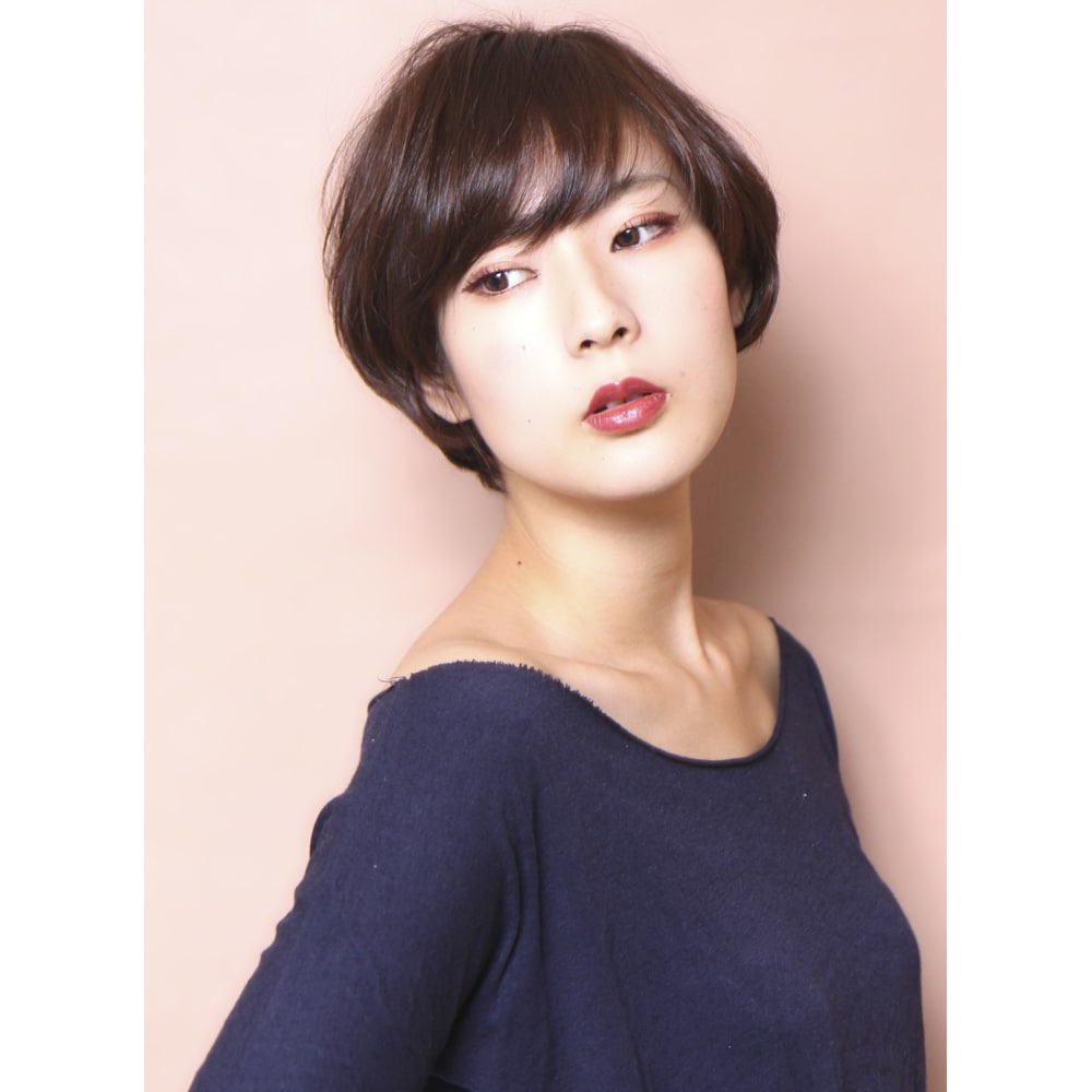 大人のシンプルショートボブ Circus By Beautrium 青山 サーカスバイビュートリアム アオヤマ のヘアスタイル 美容院 美容室を予約するなら楽天ビューティ 大人のシンプルショートボブ Circus By Beautrium 青山 サーカスバイビュートリアム アオヤマ のヘアスタイル 美容院 美容室を予約するなら楽天ビューティ