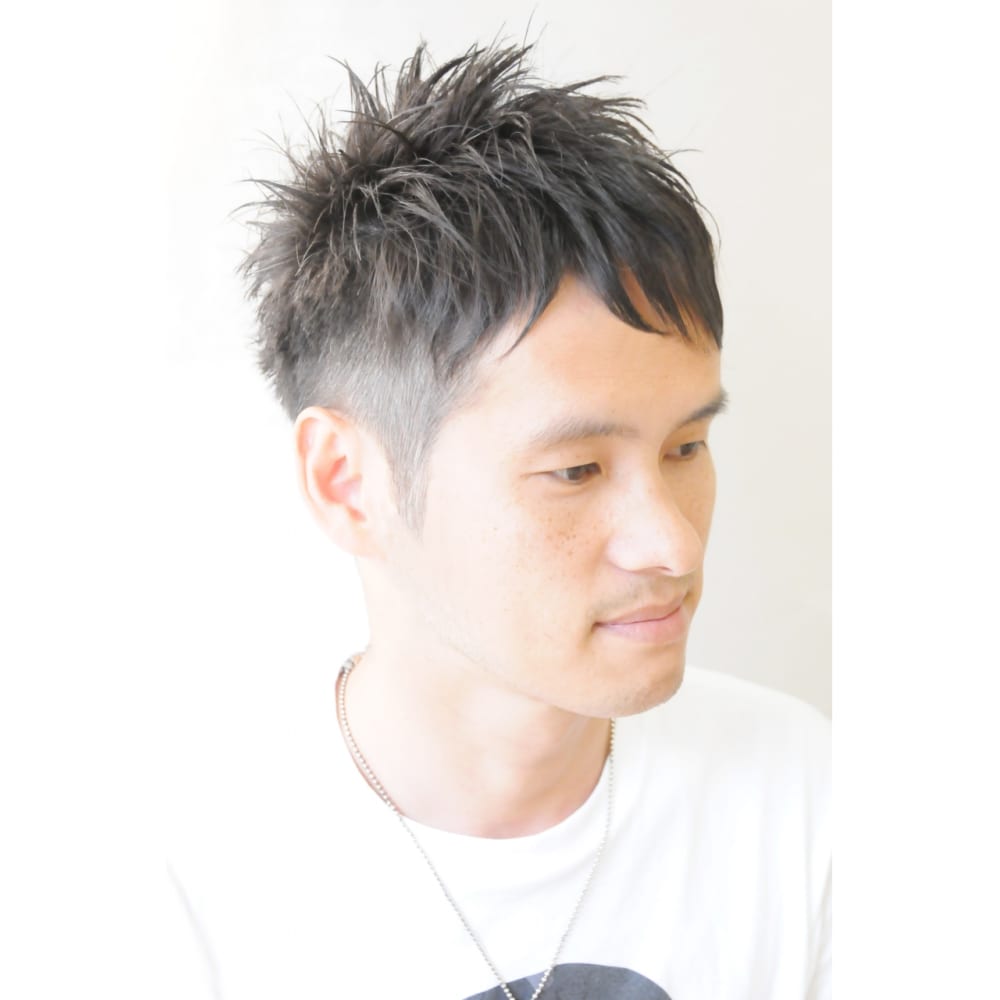 ネイマール風ショート Broto ブロット のヘアスタイル 美容院