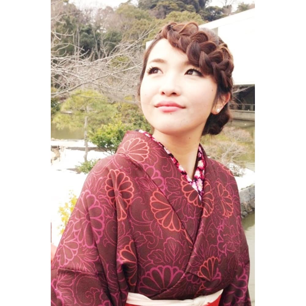 着物 ふんわり編み込みアップ Broto ブロット のヘアスタイル 着物 ふんわり編み込みアップ Broto ブロット のヘアスタイル