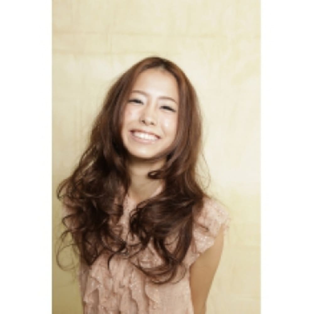 Iima ふわふわsweetカール Iima 梅田 イーマ ウメダ のヘアスタイル 美容院 美容室を予約するなら楽天ビューティ