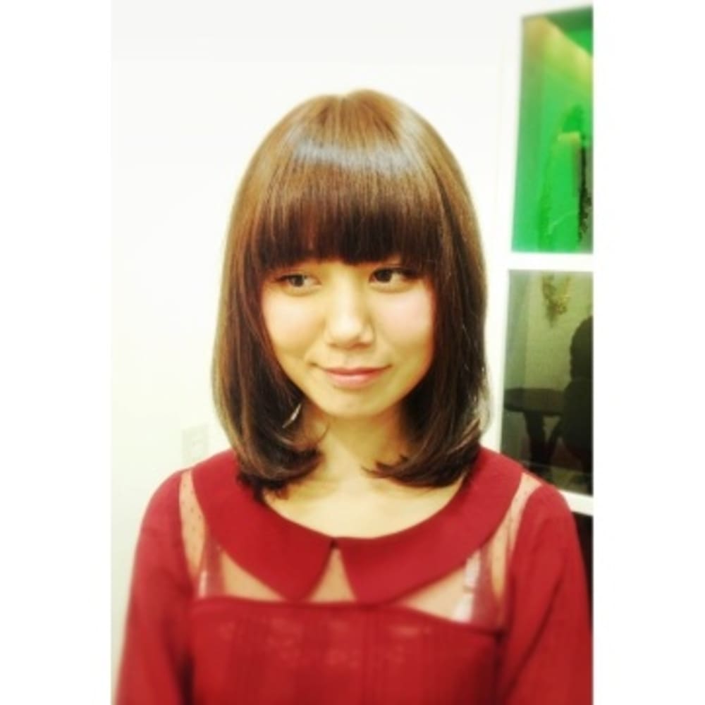 Iima キラキラミディアム Iima 梅田 イーマ ウメダ のヘアスタイル 美容院 美容室を予約するなら楽天ビューティ