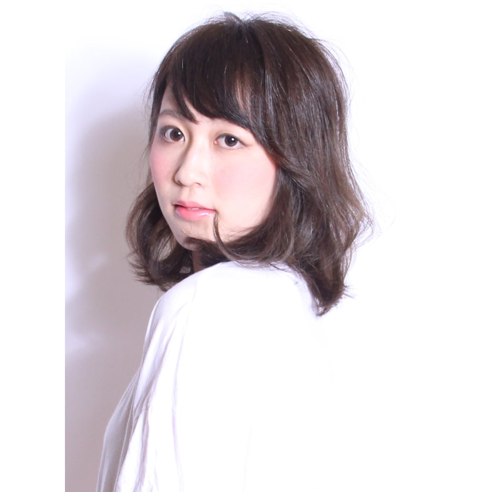 大人のニュアンスコスメパーマ Beautrium Ginza ビュートリアム のヘアスタイル 美容院 美容室を予約するなら楽天ビューティ