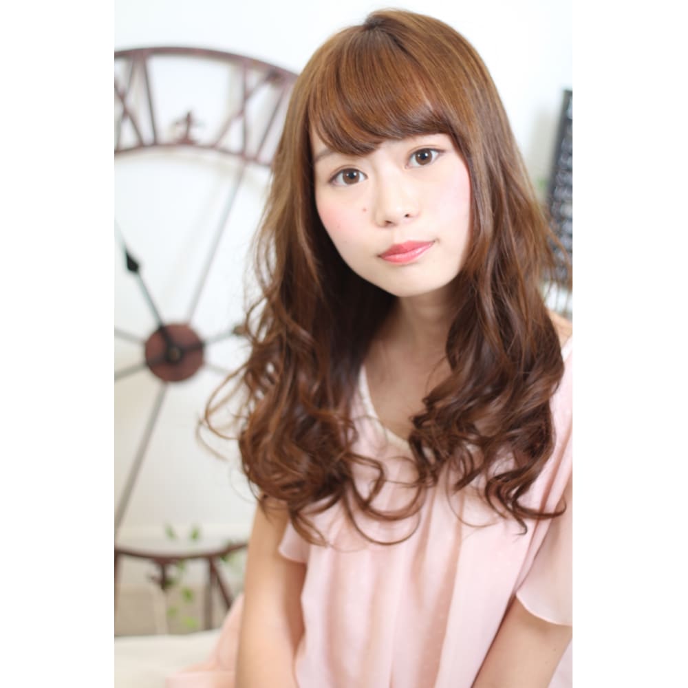 甘辛mixウェービーロング Ash 自由が丘店 アッシュ のヘアスタイル 美容院 美容室を予約するなら楽天ビューティ